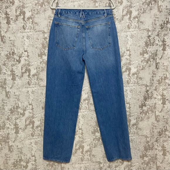 Good American Good 90's Loose Jeans in Indigo054 - Picture 2 of 5